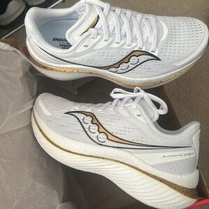 Saucony Endorphin Speed 3